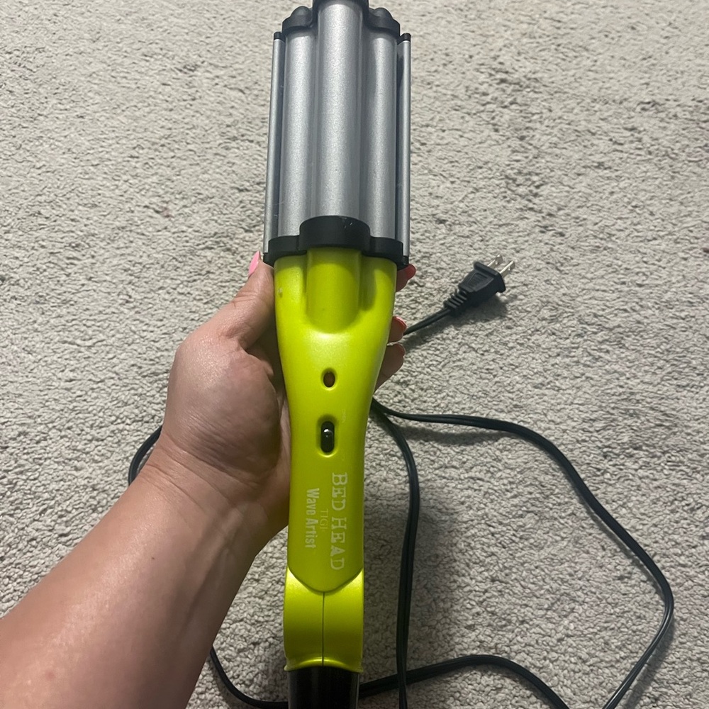 Bed Head Neon Green Hair Waver